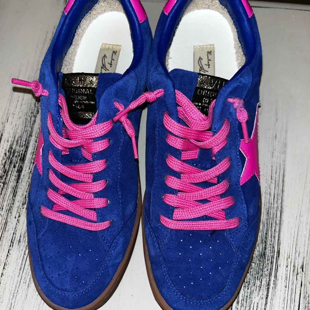 Vintage Havana Blue and Pink Sneakers - Picture 2 of 8